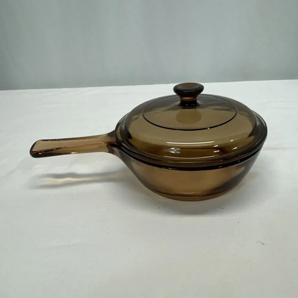 Vintage Vision Corning Ware Amber Brown 0.5 L Sauce Pan Pot With Pyrex Lid USA
